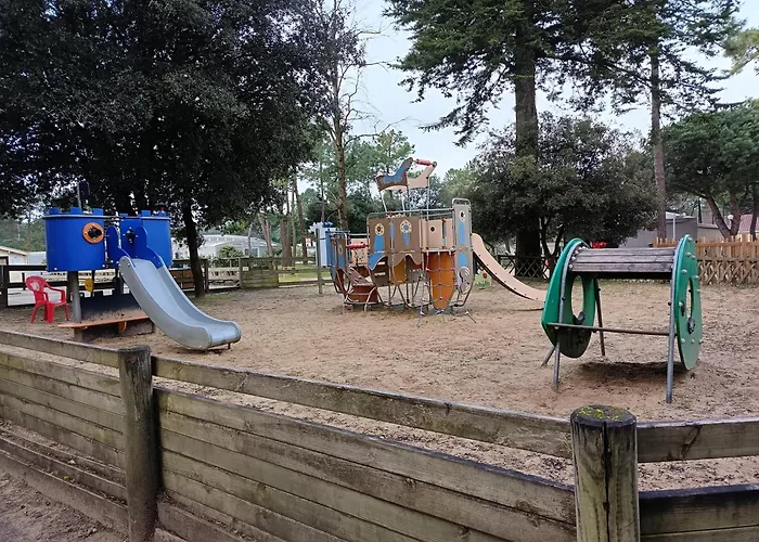 Mh 805 Bois Dormant Camping